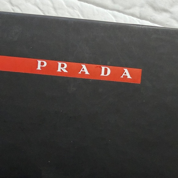 Prada Black Box with Red Stripe Logo - Picture 7 of 7
